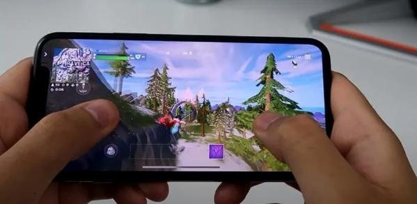 Play Fortnite on iOS by using Xbox Cloud