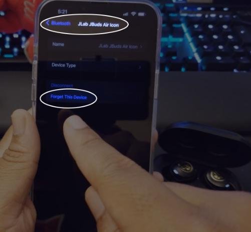 jlab go air pop left earbud not working