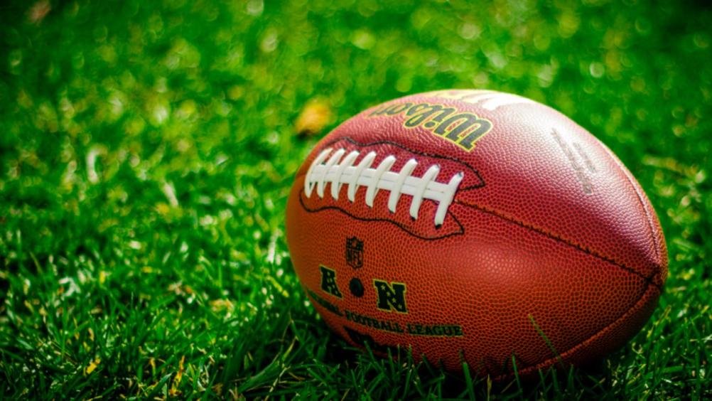 Study the pre-game stats, predict the result, and follow the play live for the best NFL experience.